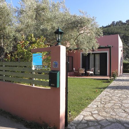 Ionian Breeze Studios Frínion Zewnętrze zdjęcie